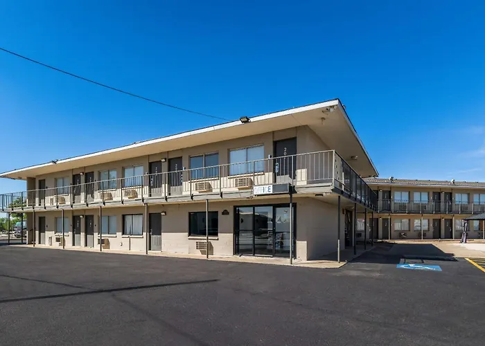 Rodeway Inn Midland South
